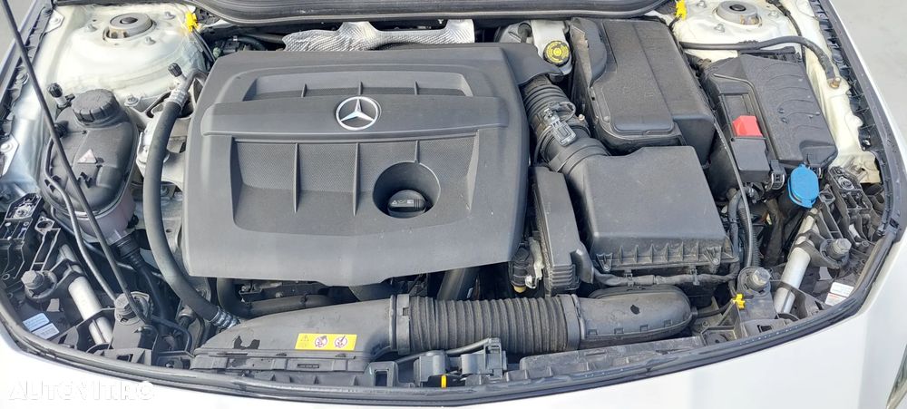 Mercedes-Benz CLA 180 d 7G-DCT - 10