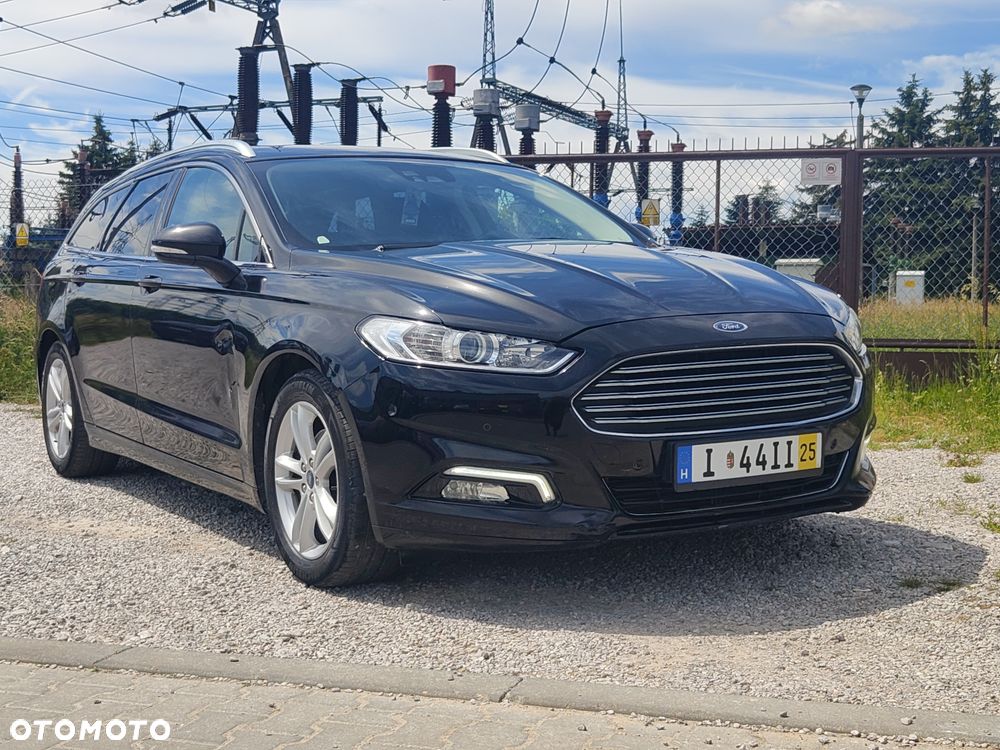 Ford Mondeo - 37