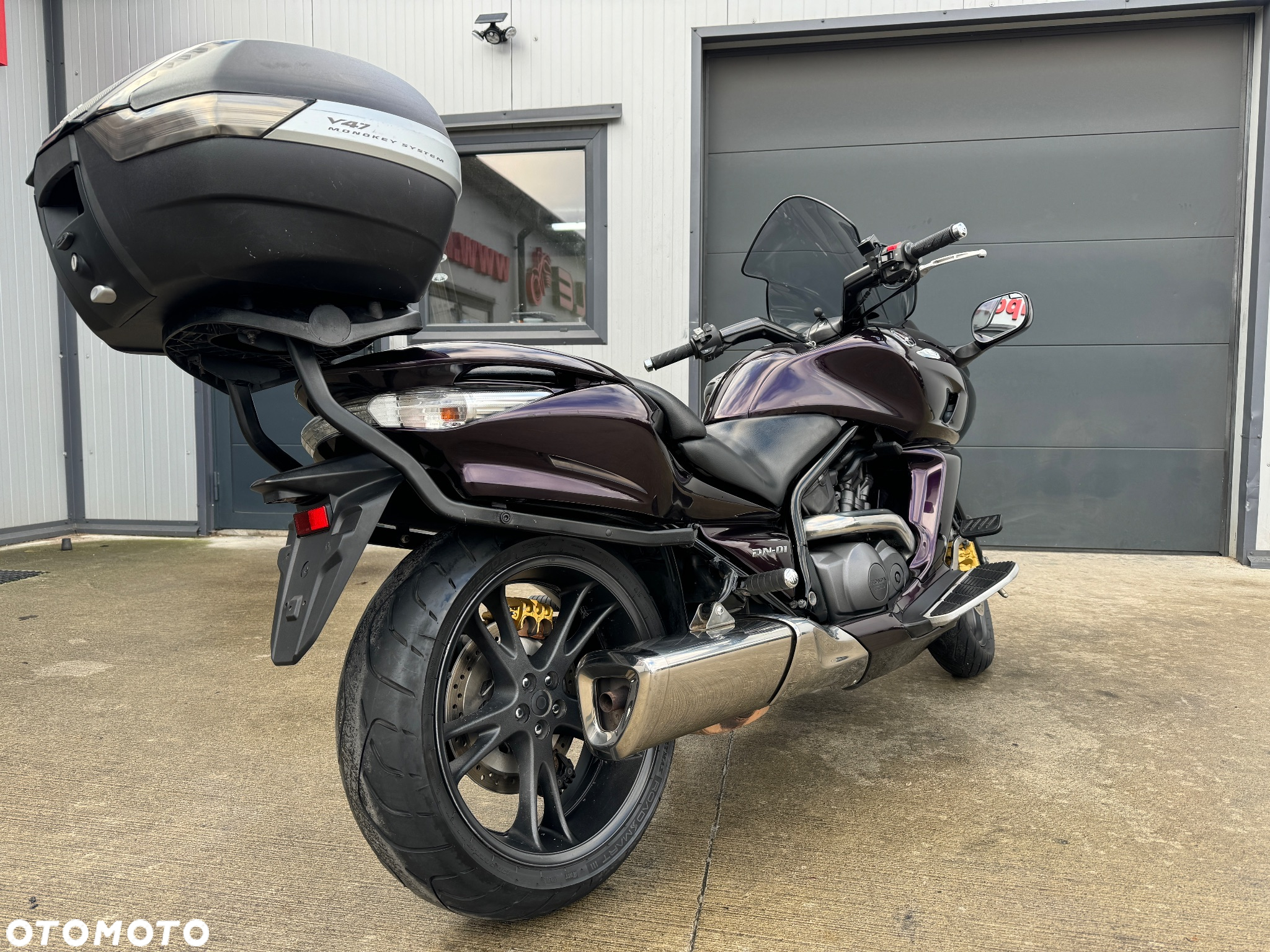 Honda DN-01 - 6
