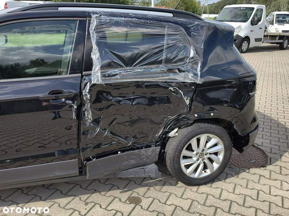 Volkswagen T-Cross - 25