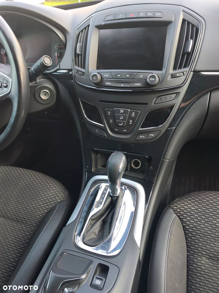 Opel Insignia 1.6 T Cosmo - 19