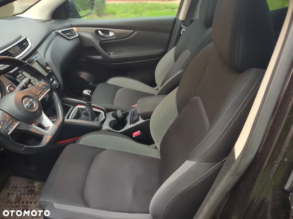 Nissan Qashqai 1.6 DCi 4x4 N-Connecta EU6 - 18