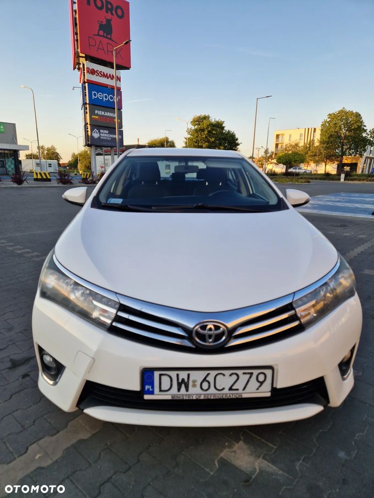 Toyota Corolla 1.6 Premium - 2