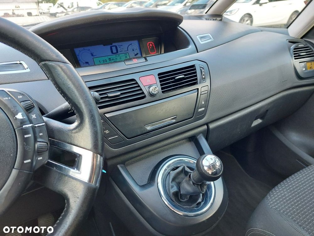 Citroën C4 Picasso - 19