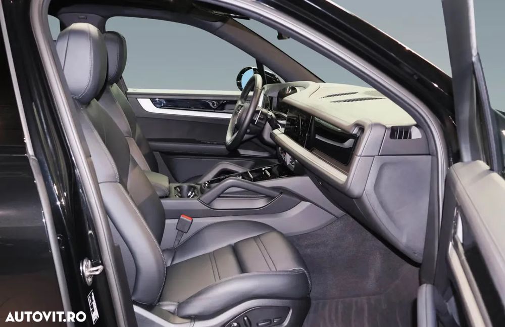 Porsche Cayenne Standard - 8