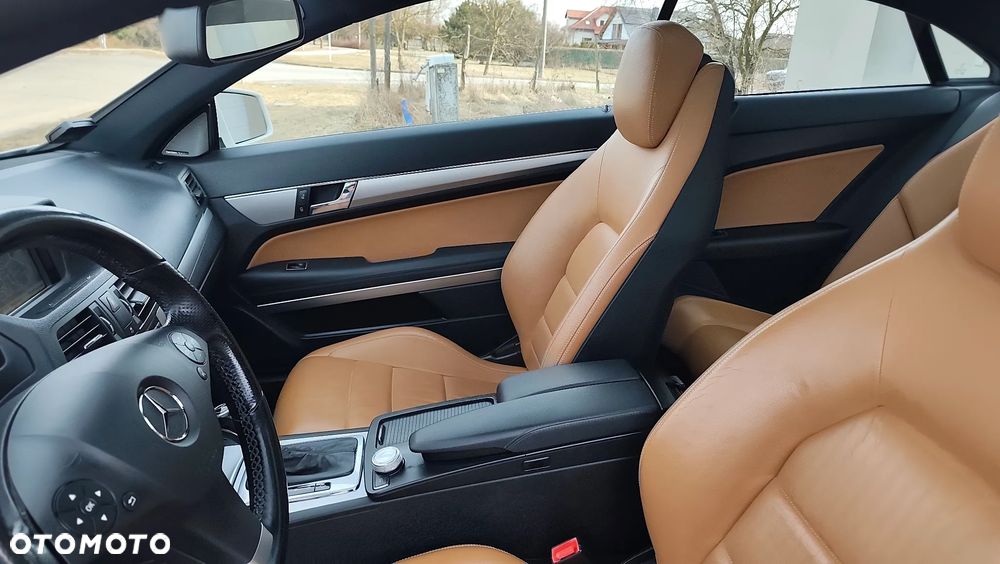 Mercedes-Benz Klasa E 320 CDI Avantgarde - 8