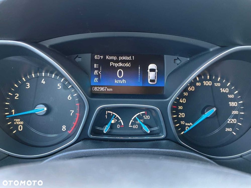 Ford Focus 1.6 SYNC Edition - 24