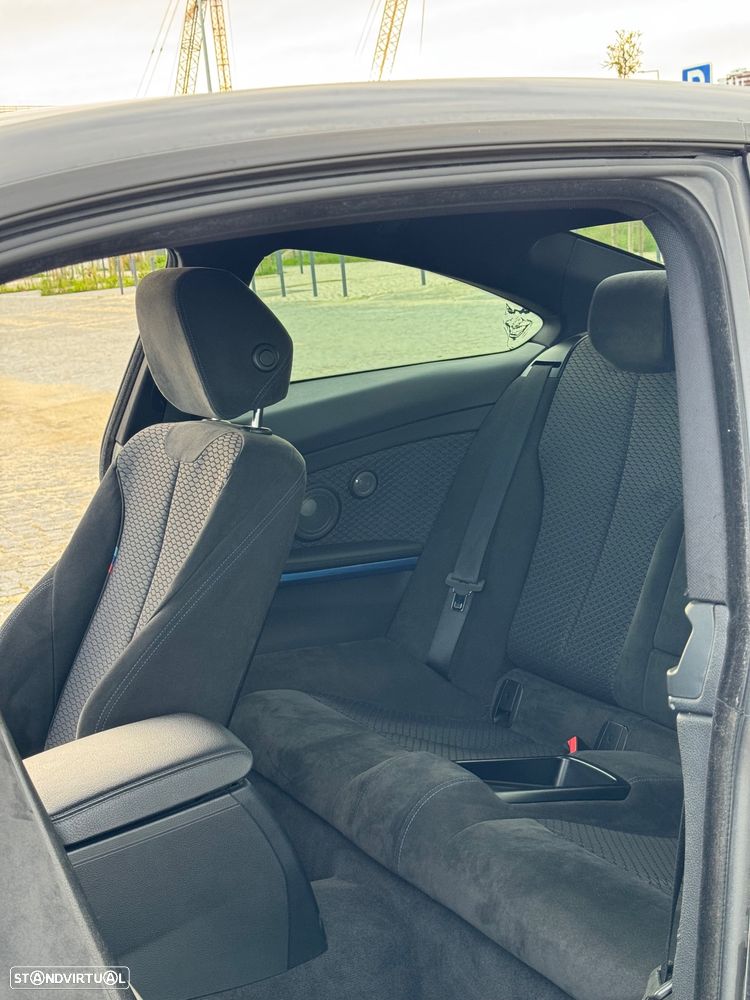 BMW 420 d Pack M - 13