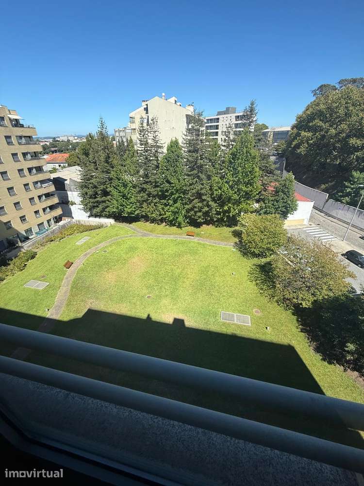 Apartamento T2 Não Mobilado (com Suíte e Garagem) – Arca d'Água - Grande imagem: 4/16