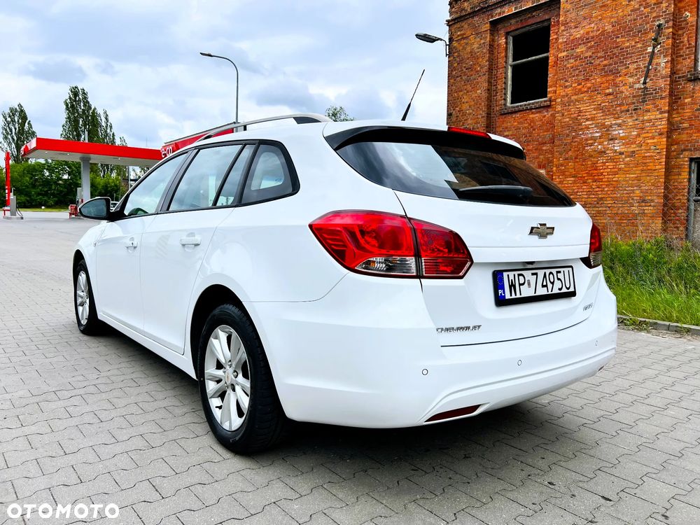 Chevrolet Cruze 1.4 T LT+ - 9