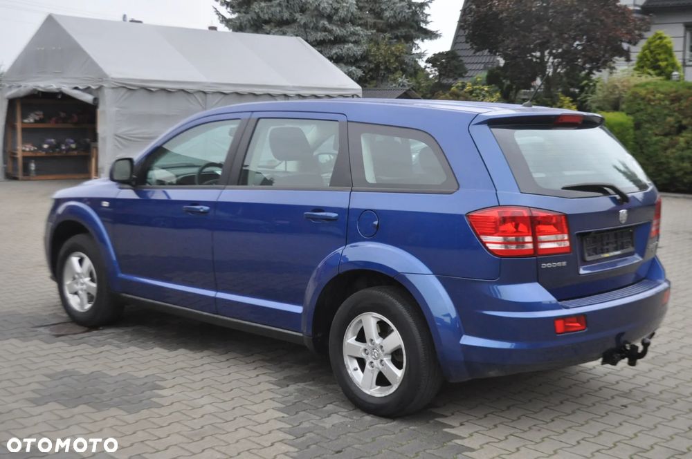 Dodge Journey - 8