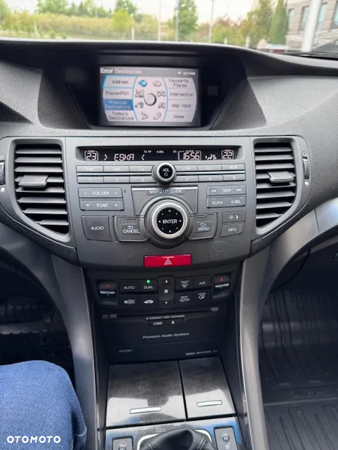 Honda Accord 2.0 Executive Navi - 18