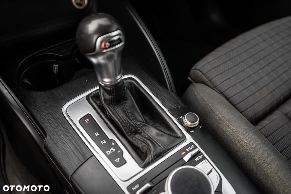 Audi A3 3-drzwiowe 2.0 TDI S tronic Ambition - 18
