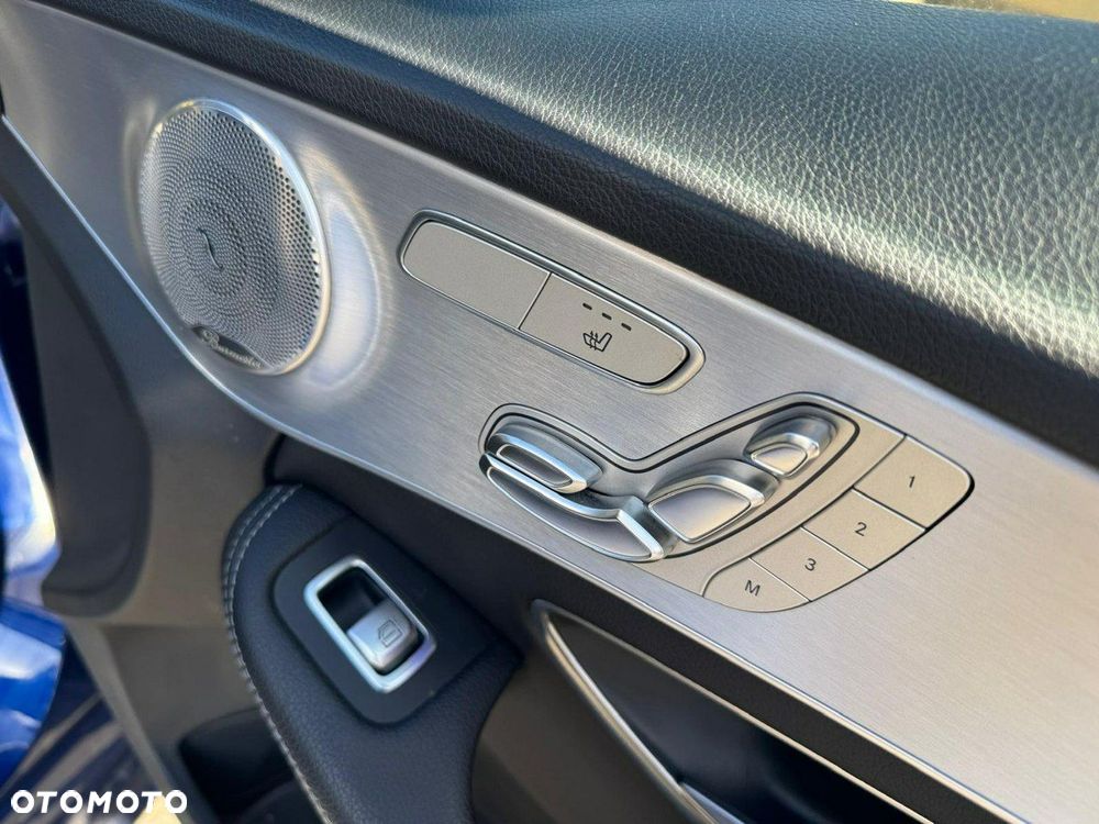 Mercedes-Benz Klasa C 220 d 4Matic 9G-TRONIC AMG Line - 10