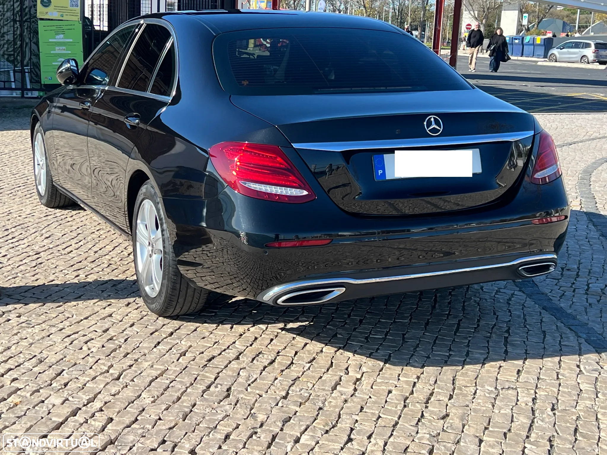 Mercedes-Benz E 220 d Avantgarde+ - 13