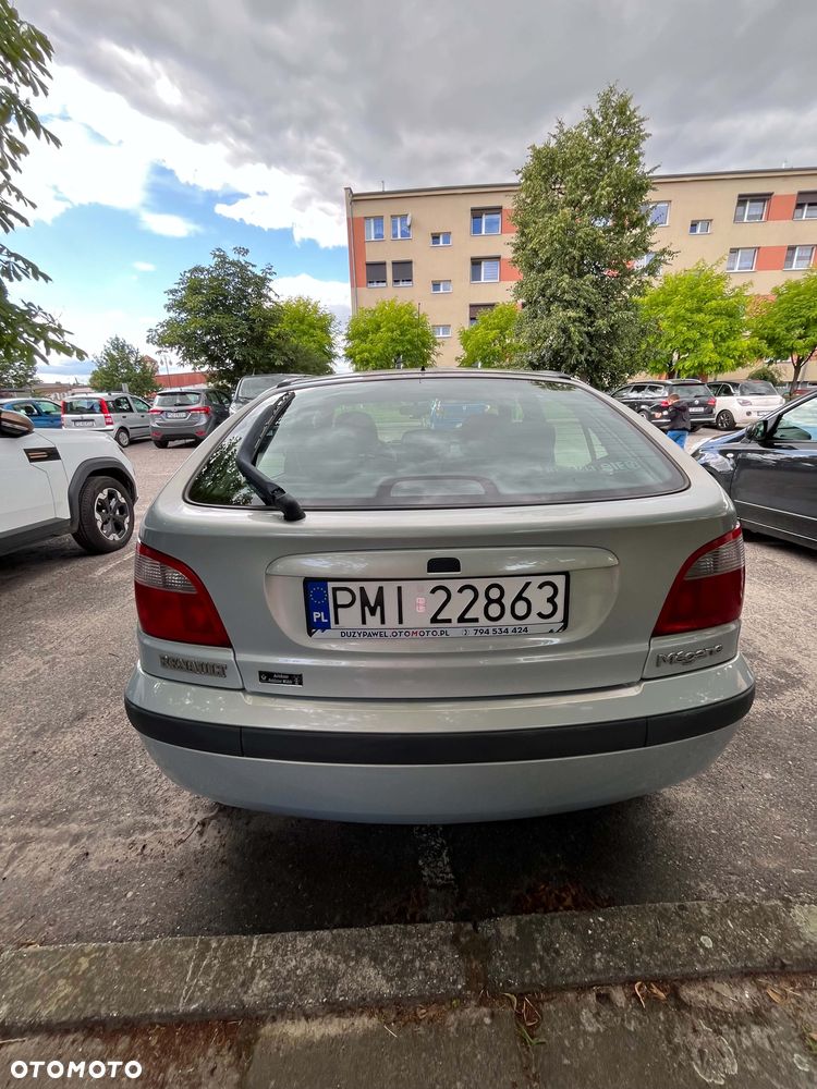 Renault Megane 1.4 16V Authentique - 3