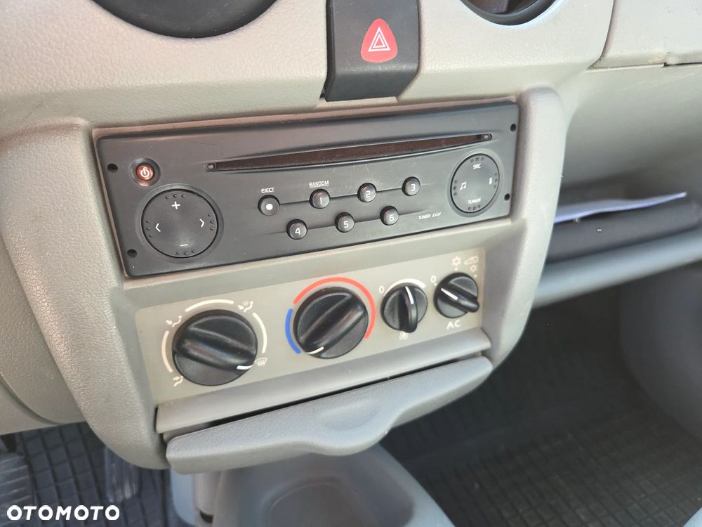 Renault Kangoo - 8