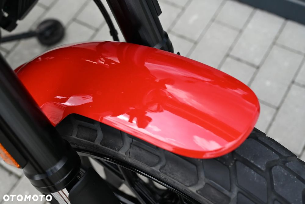 Ducati Scrambler - 14