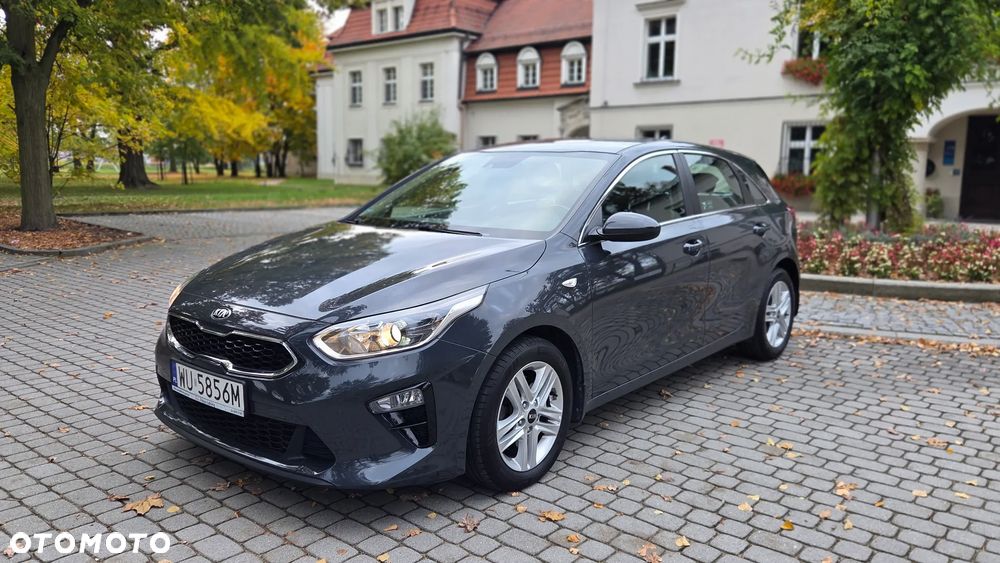 Kia Ceed - 14