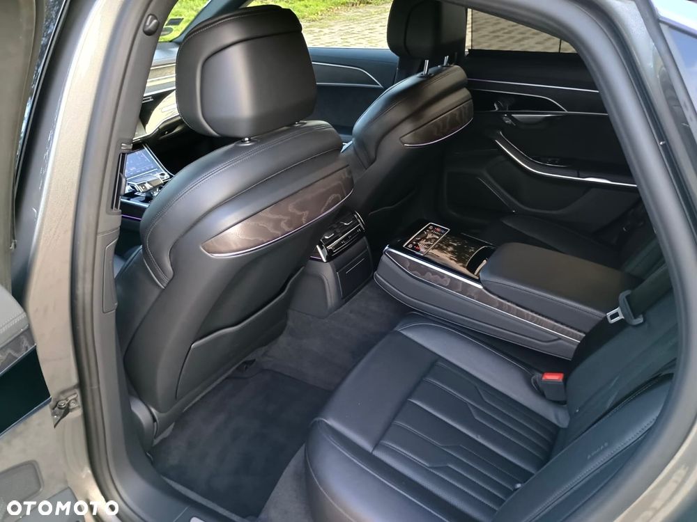 Audi A8 55 TFSI quattro tiptronic - 14