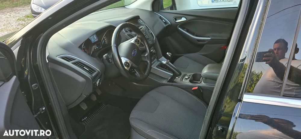 Ford Focus 1.6 TDCI DPF Titanium - 17