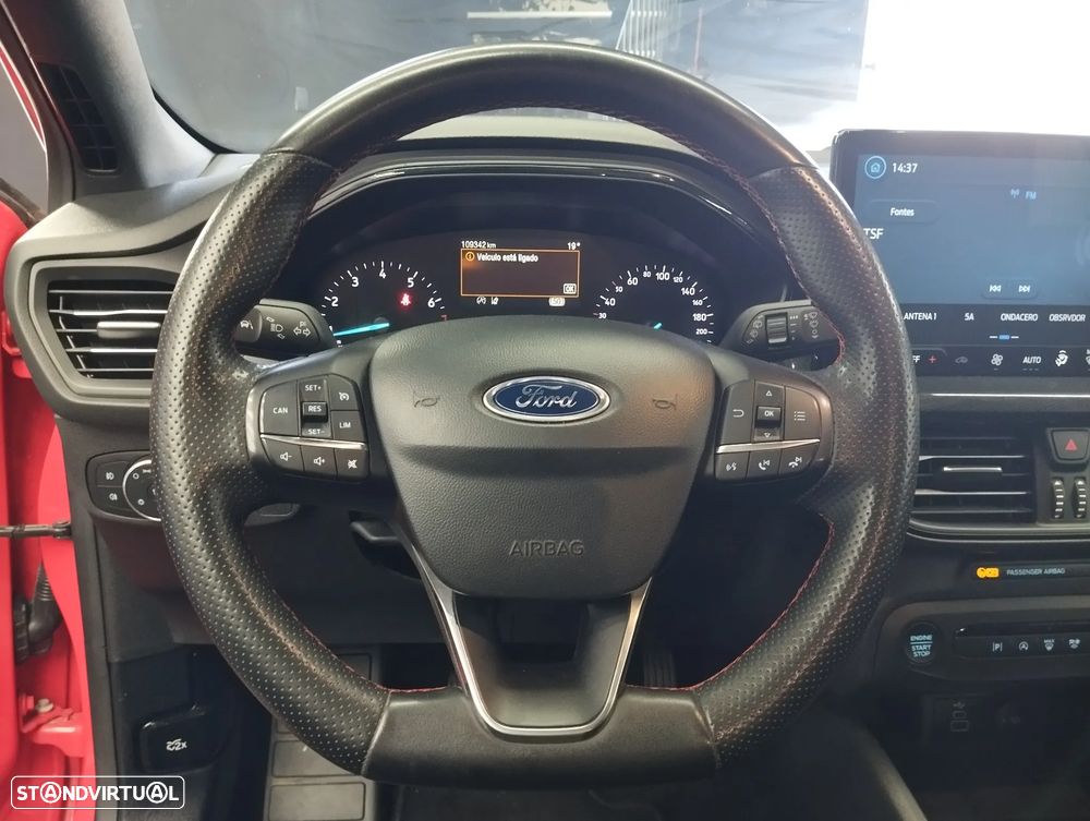 Ford Focus 1.0 EcoBoost ST-Line - 17
