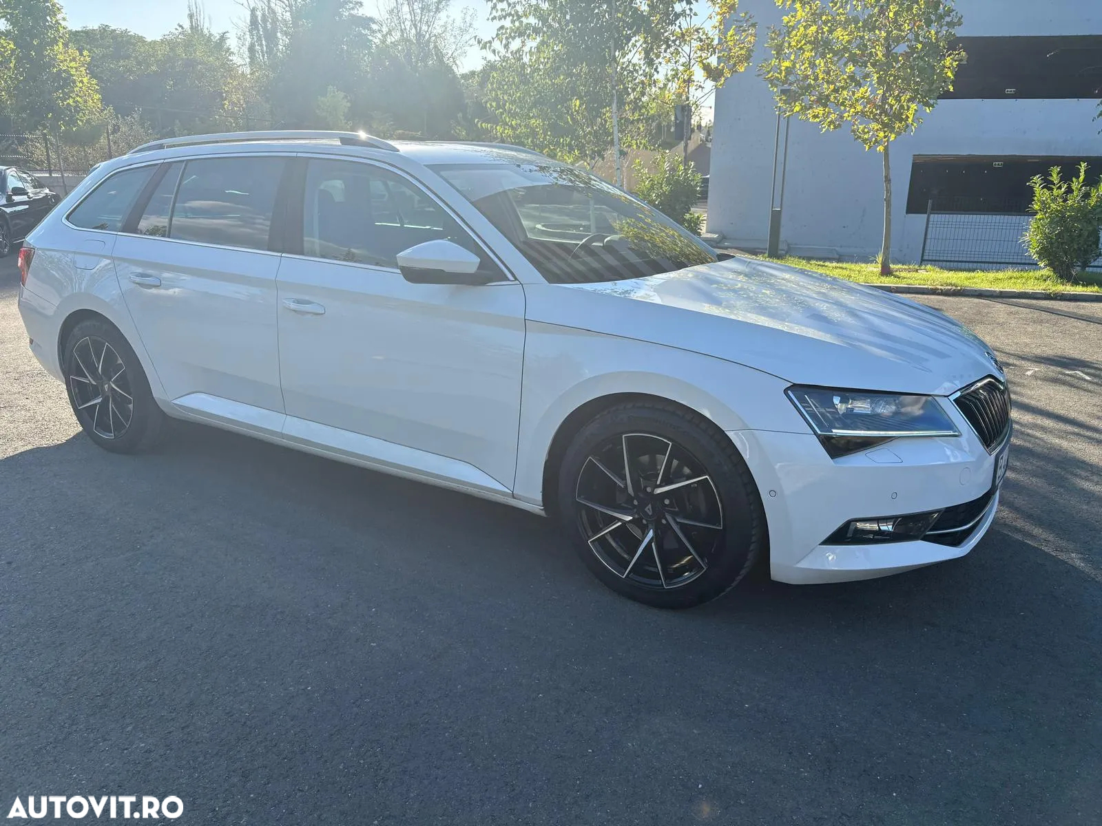 Skoda Superb 2.0 TDI DSG 4X4 Style - 2