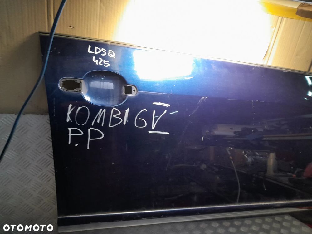 VW GOLF V KOMBI PŁAT DRZWI PRAWYCH PRZEDNICH KOLOR: LD5Q - 2