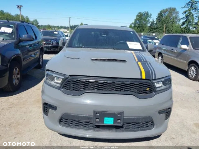 Dodge Durango - 8