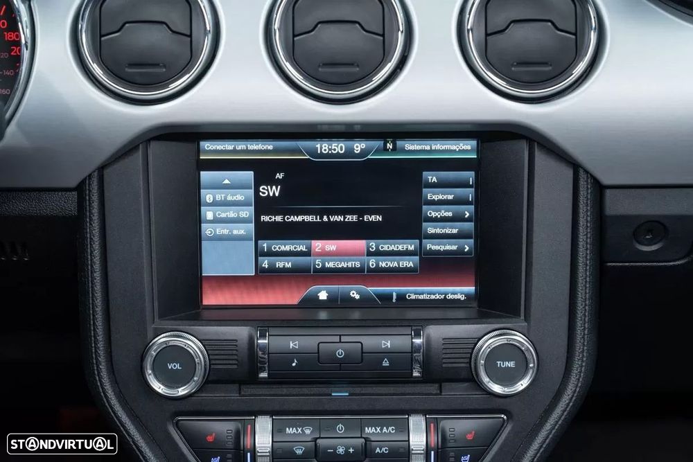 Ford Mustang Cabrio 2.3 Eco Boost - 32