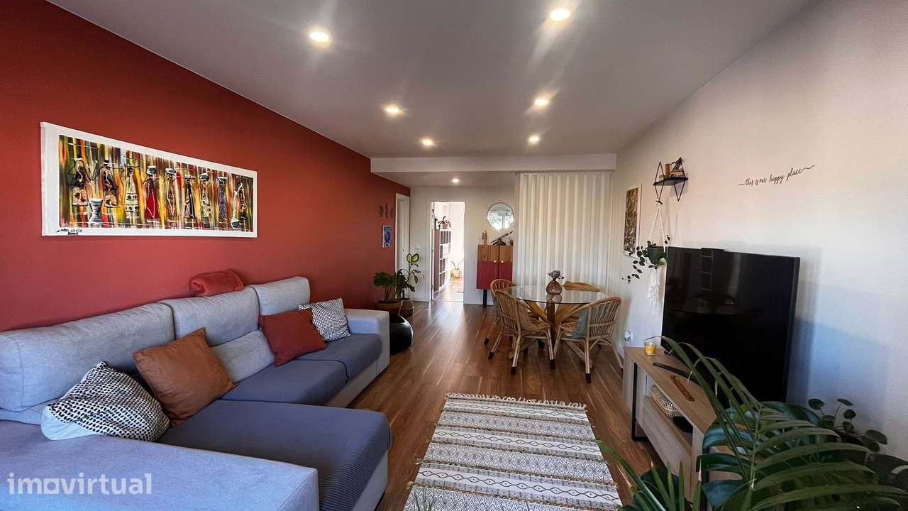 Apartamento T3 totalmente remodelado, situado na Charneca de Caparica, - Grande imagem: 4/18
