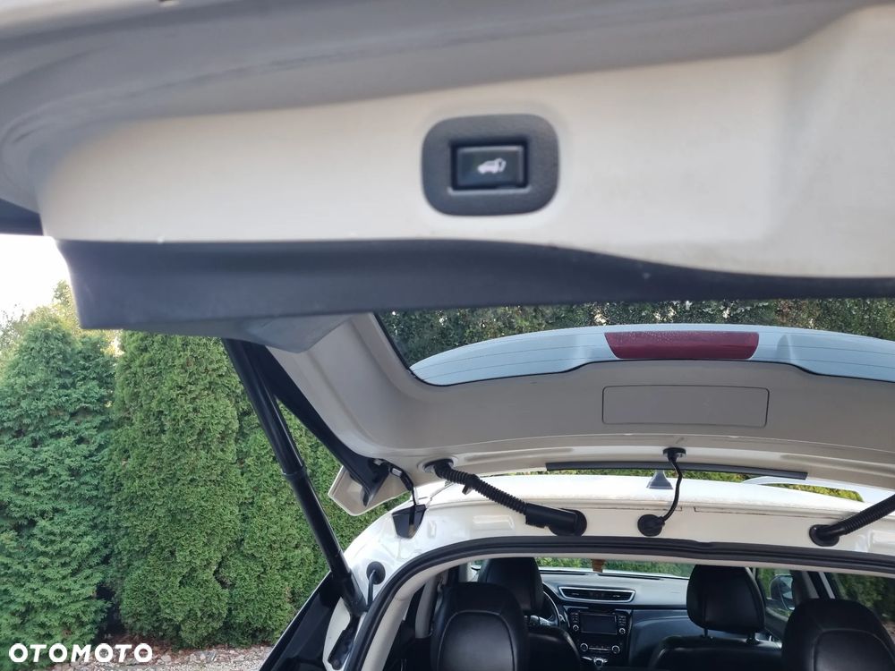 Nissan X-Trail 1.6 DCi Tekna 4WD - 8
