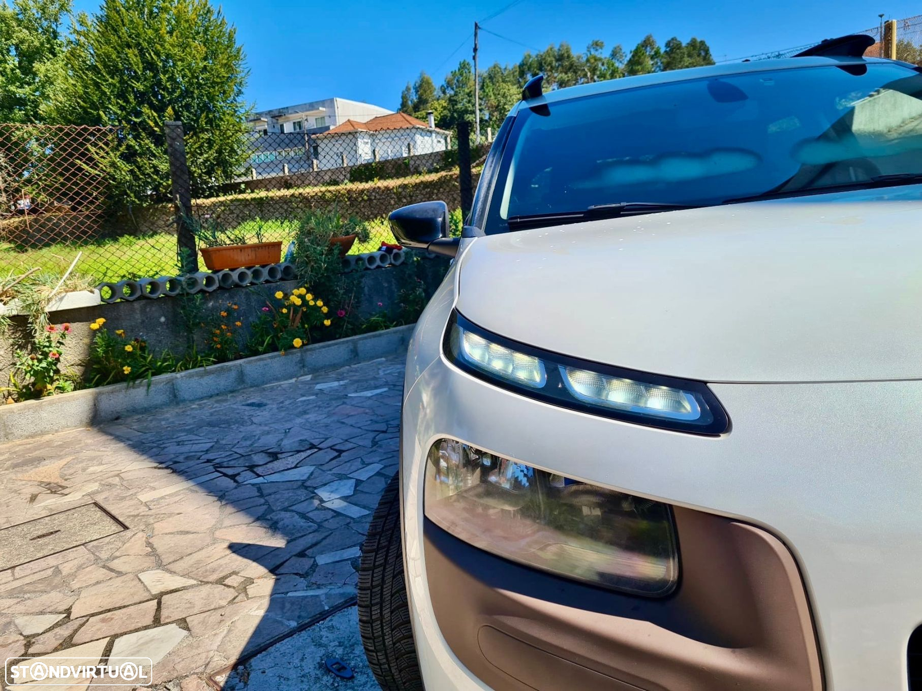 Citroën C4 Cactus 1.2 PureTech Shine Ed.Moonlight - 34