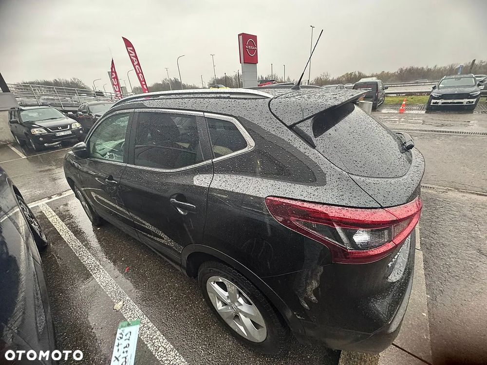 Nissan Qashqai 1.3 DIG-T SHIRO - 37