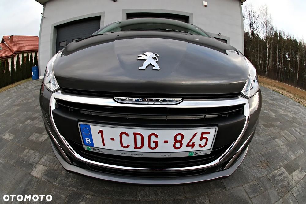 Peugeot 208 1.2 PureTech Style - 34