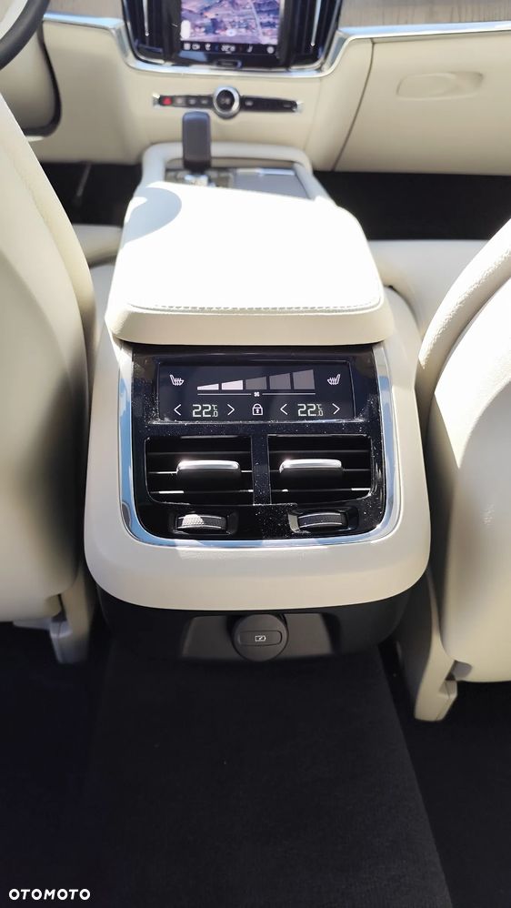 Volvo V90 - 18