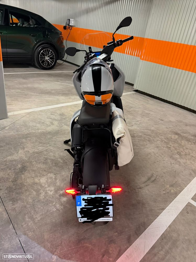 BMW CE 04 Full extras - 7