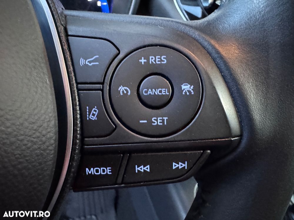 Toyota Corolla 1.8 HSD Active - 15