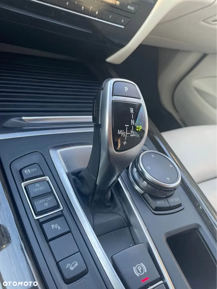 BMW X5 xDrive40d - 6