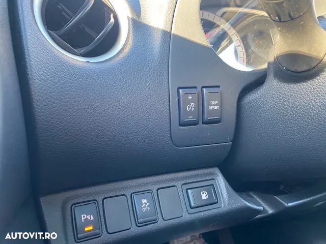 Nissan Navara 2.3 dCi Bi Turbo Double Cab Tekna - 19