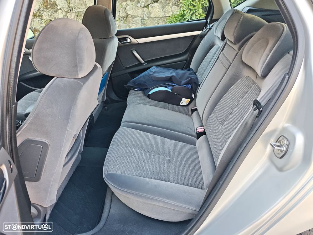 Peugeot 407 SW 1.6 HDi Executive FAP - 11