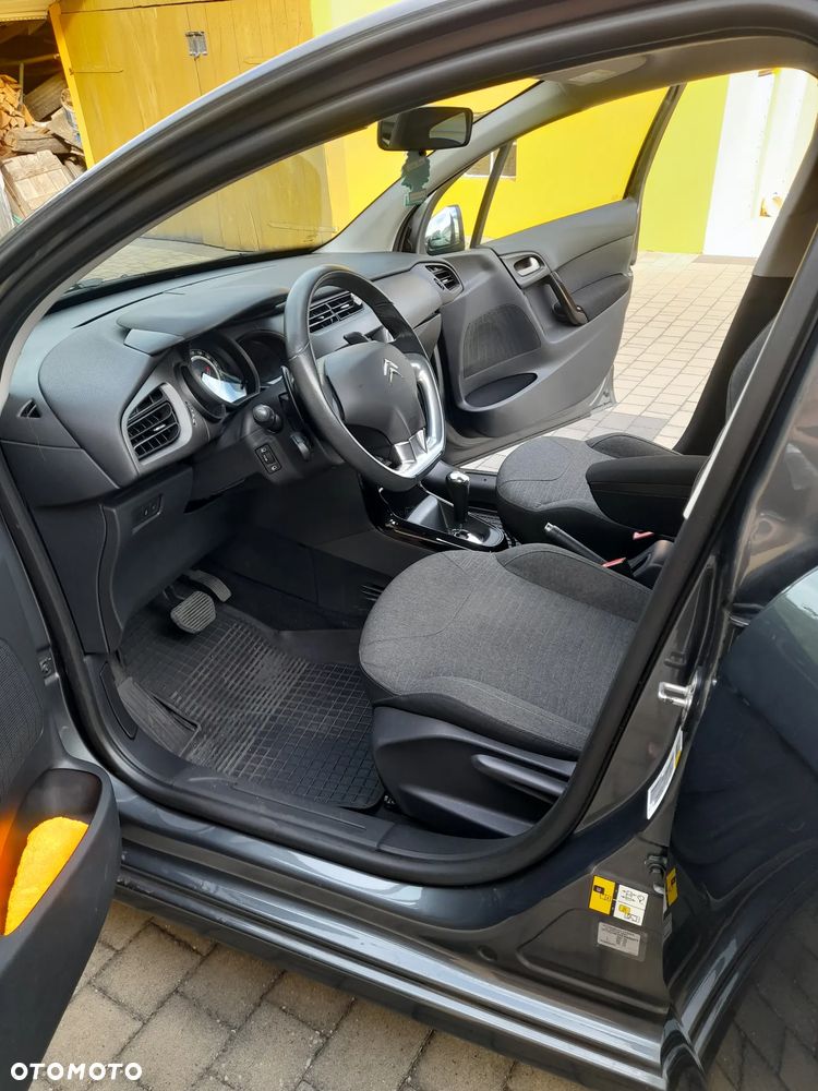 Citroën C3 Pure Tech 82 Stop & Start ETG Selection - 9