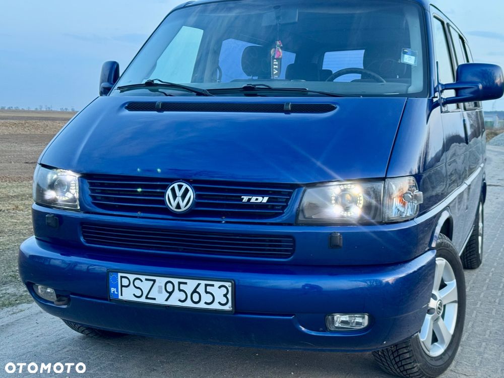 Volkswagen Multivan Standard - 2