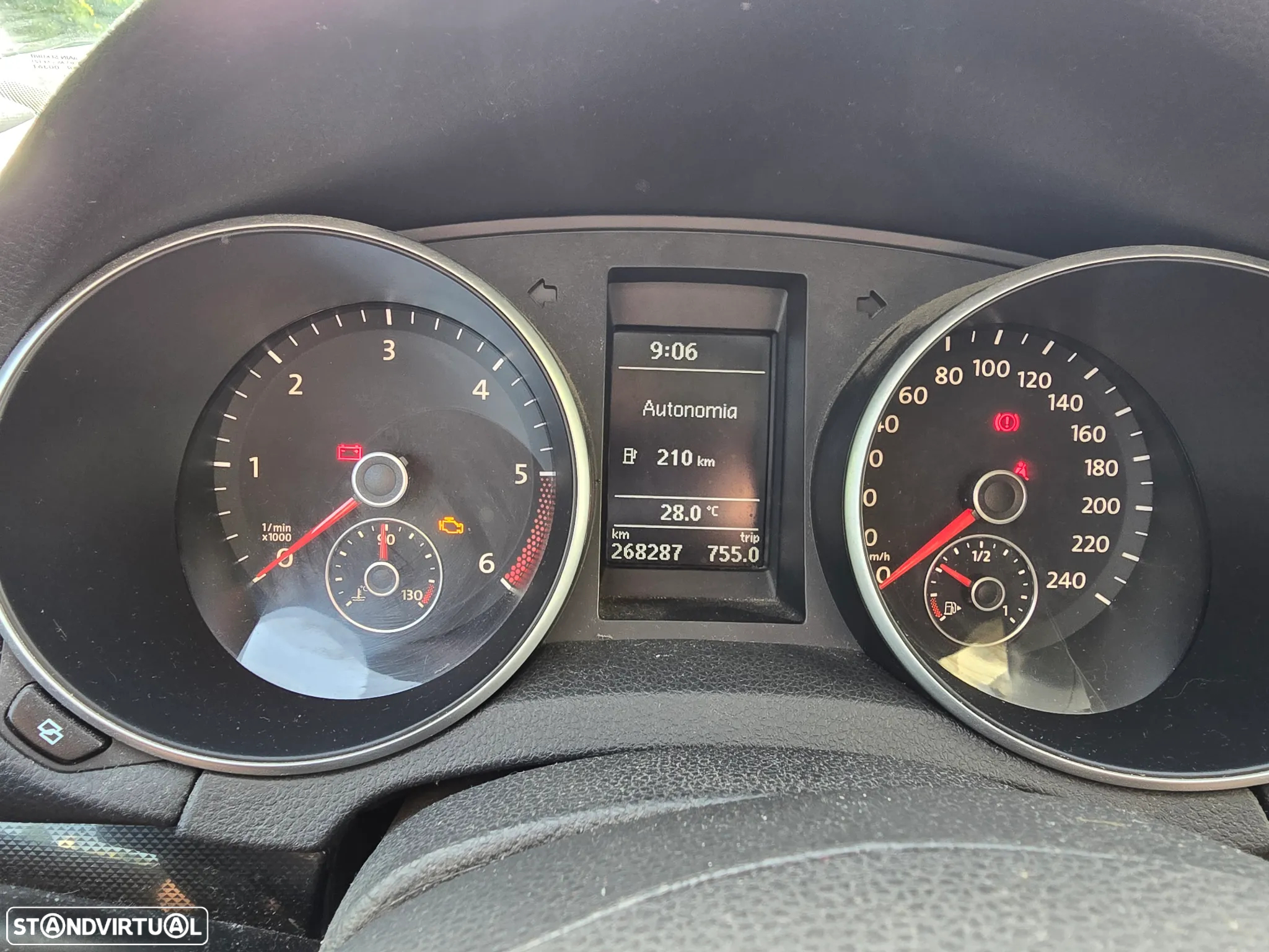 VW Golf Variant 1.6 TDi 4Motion BlueMotion Comfortline - 5