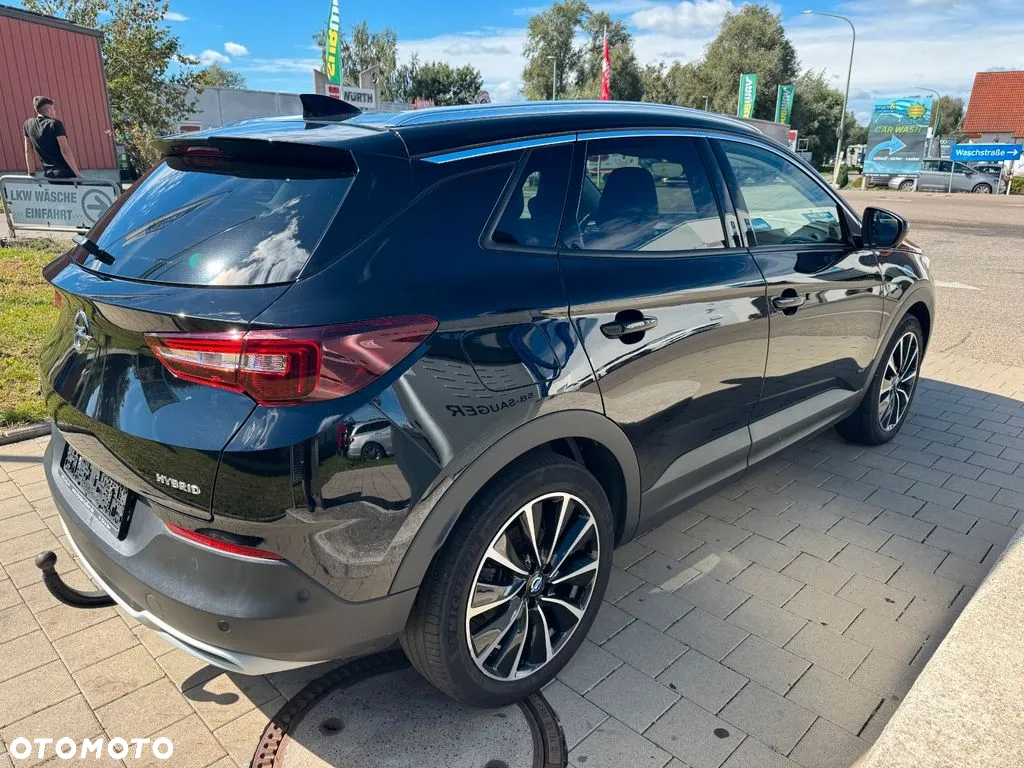 Opel Grandland X 1.6 T Elite S&S - 4
