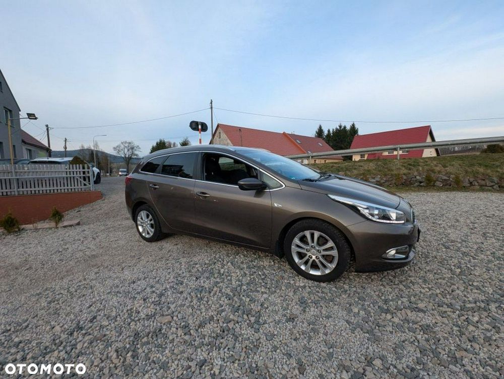 Kia Ceed - 5
