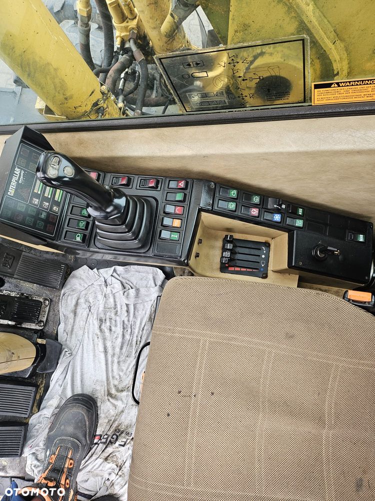 Caterpillar 312 - 5