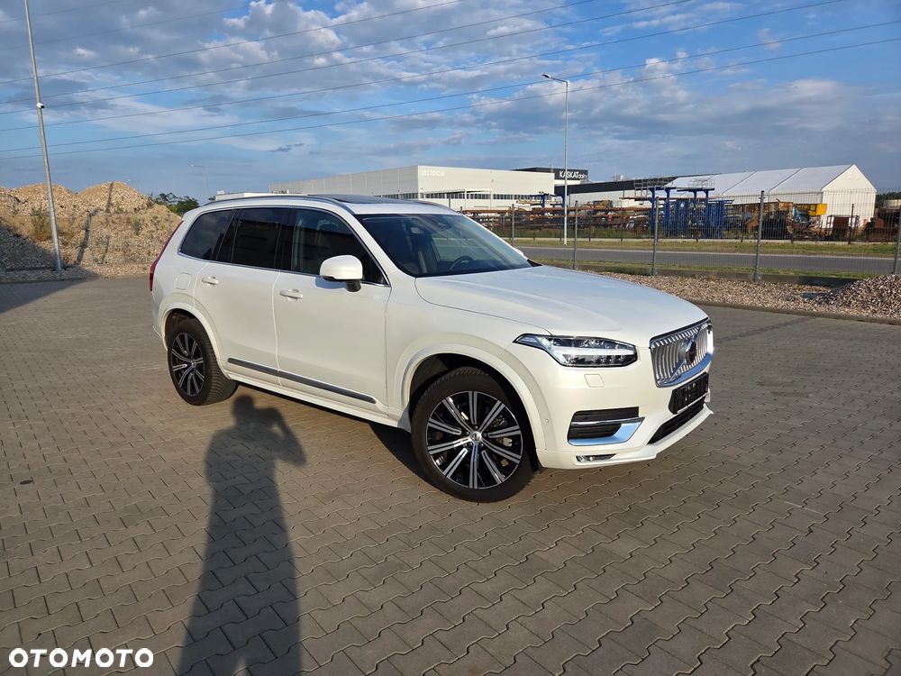 Volvo XC 90 B5 D AWD Plus Bright - 6