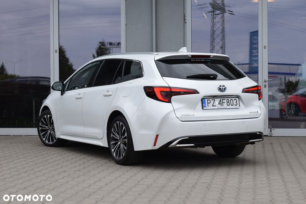 Toyota Corolla 1.8 Hybrid Style - 9