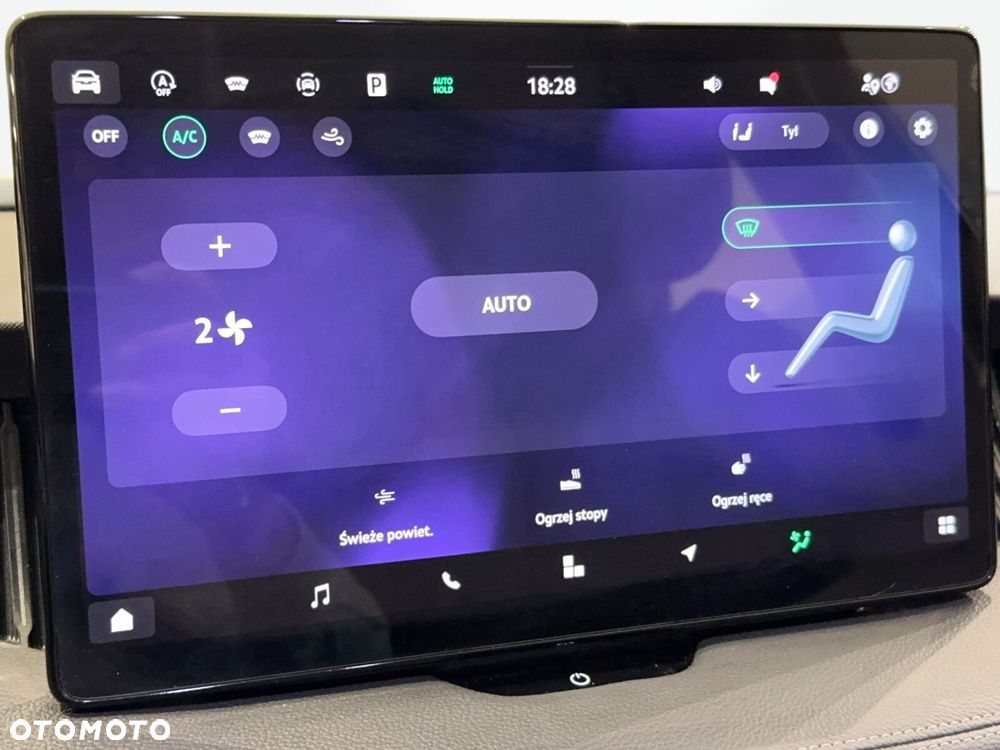 Skoda Superb 2.0 TDI SCR L&K DSG - 37